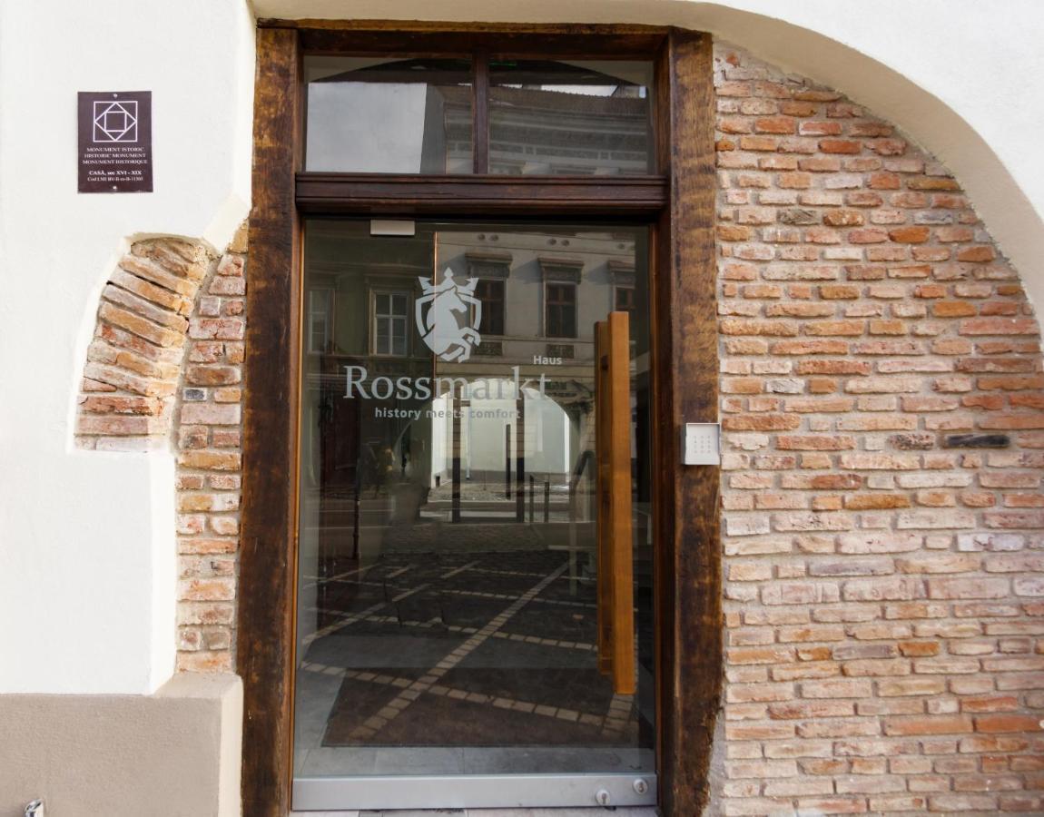 Rossmarkt Haus Braşov Exterior foto